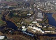 Forges puis usine, puis école des pupilles de la Marine, puis "Centre Marine", actuellement service de santé des armées et centre du service militaire volontaire de Brest, la Villeneuve (Guilers)