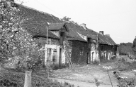 Alignement de quatre maisons et fermes, la Gautrais (Renac)