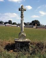 Croix de chemin, Kerhéro (Saint-Barthélemy)