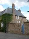 Ferme, actuellement maisons, rue de l'Abbé Crublet ; rue de la Croix (Bais)