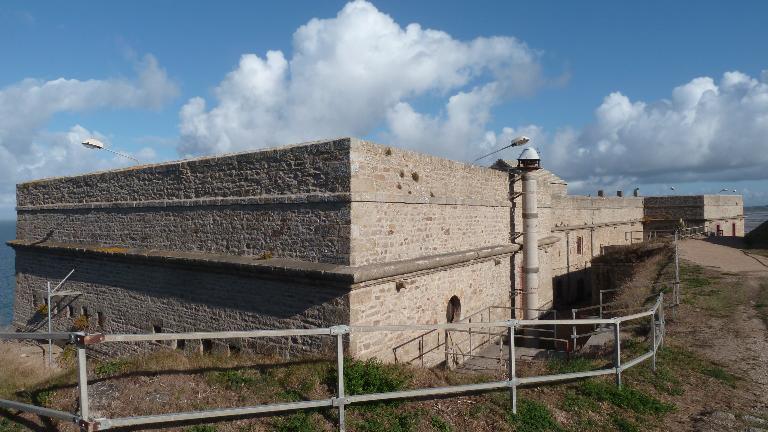 Caserne défensive, fort de Penthièvre (Saint-Pierre-Quiberon)