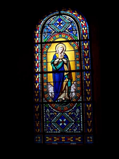 Ensemble des trois verrières du choeur (baies 0, 1, 2) : Immaculée Conception, sainte Anne, saint Joseph