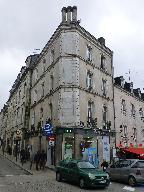 Maison, 17 rue Saint-Vincent ; place du Poids Public (Vannes)