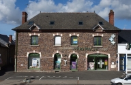 Maison à boutique, ancien atelier de maréchal-ferrand, 18 rue de Montfort (Vezin-le-Coquet)