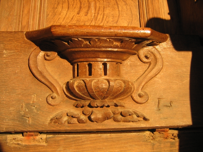 Chapelle Saint-Herbot : stalle 06