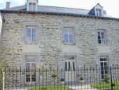 Maison, 3 place de l'Eglise (Saint-Aubin-du-Pavail fusionnée en Châteaugiron en 2017)