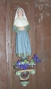 Statuette sur culot : sainte Bernadette