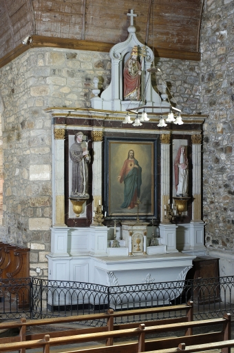 Ensemble de l'autel du Sacré-Coeur : autel, tabernacle, retable, 2 gradins d'autel, degrés d'autel