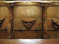 Cathédrale Saint-Tugdual : stalle 35