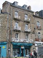 Immeuble, 10 rue Thomas de Closmadeuc (Vannes)