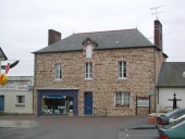 Maison, 7 rue Normand d'Etrelles (Etrelles)