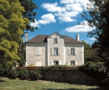 Mairie et écoles sur la commune de Saint-Grégoire