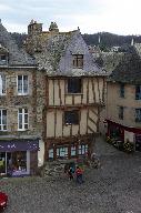 Maison à boutique, dite de la Truie qui file, 3, place du Bouffay ; 38, rue du Général-de-Gaulle (Malestroit)