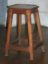 Ensemble de 6 tabourets d'église