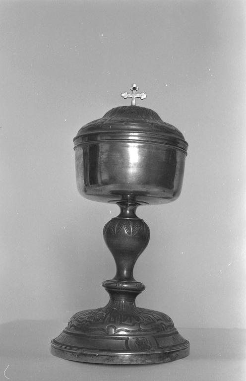 Ciboire 1, église paroissiale Saint-André (Le Roc-Saint-André fusionnée en Val d'Oust en 2016)