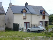 Alignement de deux maisons, Quenon (Chevaigné)