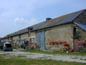 Alignement de deux fermes, la Ridelerais (Maxent)