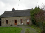 Ferme, Pierrelée (Chelun)