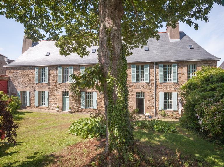 Demeure dite hôtel de Trogoff, 1 rue de Minihy (Tréguier)