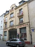 Immeuble ; garage, 26, 28 rue Hoche (Vannes)