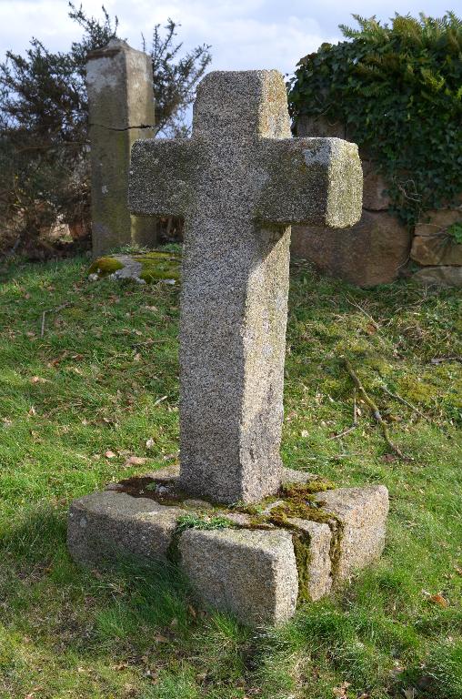 Croix de chemin de Coat Frec (Ploubezre)