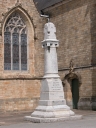 Monument aux morts, place de l'Ancien Marché (Bais)