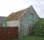 Édifice agricole, les Hôpitaux, rue du Louvre ; 85 rue de Saint-Michel (Erquy)