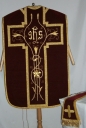 Ornement rouge 4 : chasuble, étole, bourse de corporal