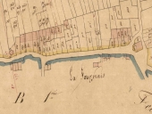 Les logis groupés en alignement sur la commune de Saint-Just