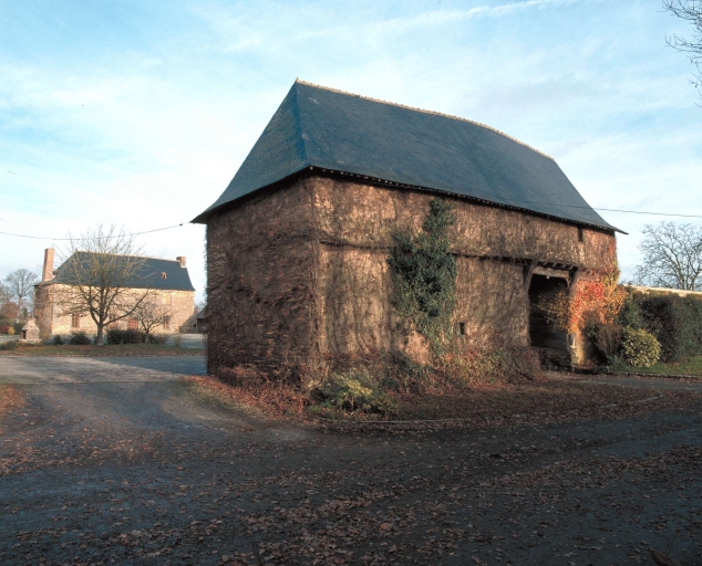 Les manoirs sur la commune de La Chapelle-des-Fougeretz