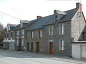 Maisons, 20-26 rue de Rennes (Pleugueneuc)