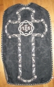 Ornement noir 2 : chasuble et manipule