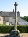 Calvaire, place de l'Eglise (Langouët)