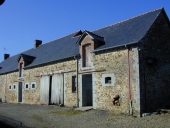 Grange et étable à vaches, le Bas Montenou (Domalain)