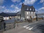 Ancienne maison-d'école, bourg (Argol)