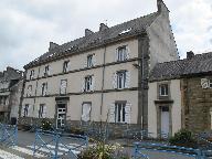 Gendarmerie, actuellement Ecole Diwan et antenne de la CCI Brest, 30 quai Charles de Gaulle (Châteaulin)