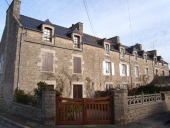 Maisons, alignement de quatre logis, 1, 3, 5 rue des Ecluses ; 164 rue Grande Rue (Saint-Jacut-de-la-Mer)