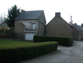 Maison, cours Noguès (Pleugueneuc)