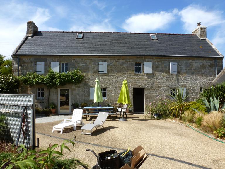 Ferme, Kergleguer (Cléden-Cap-Sizun)