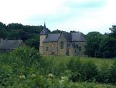 Les églises, chapelles, cimetières, croix monumentales et fontaines sur la commune de Bovel