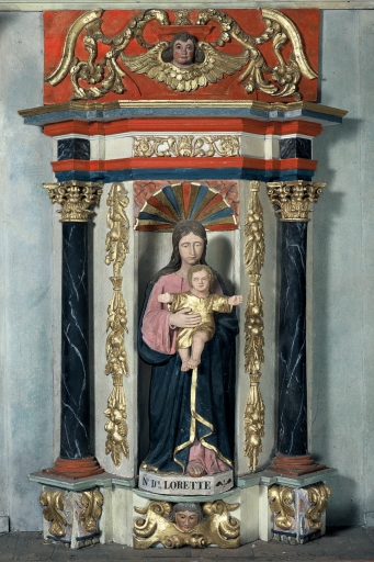 Statue : Vierge à l'Enfant, Saint-Nicodème (Pluméliau fusionnée en Pluméliau-Bieuzy en 2019)