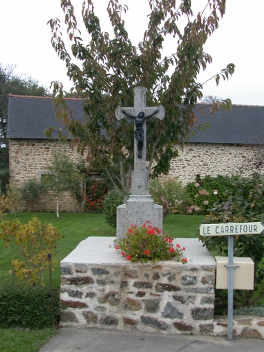 Croix de chemin, le Carrefour (Le Pertre)