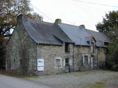 Alignement de logis, le Chêne (Saint-Just)