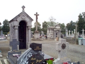 Cimetière, rue du Général de Gaulle (Baguer-Morvan)