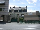 Maison puis école primaire dite Nicolazic, 17 avenue Franklin Roosevelt ; 36 rue Jean Gougaud (Vannes)