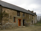 Alignement de maisons et de fermes, la Pichonnais (Vieux-Vy-sur-Couesnon)