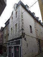 Immeuble, 21 rue Emile Burgault ; 1 ruelle de la Porte Notre-Dame (Vannes)