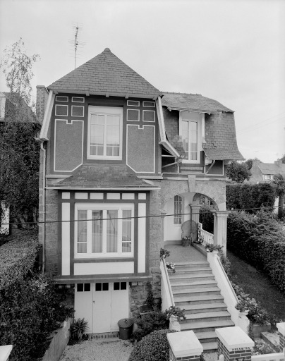 Maison dite Helvétia, 7 bis rue Caillibotais (Dinard)