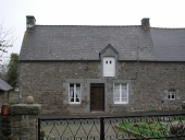 Ancienne ferme, Mont Servin (Bonnemain)