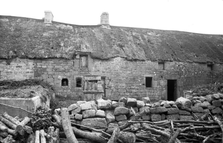 Les maisons et les fermes sur la commune de Persquen